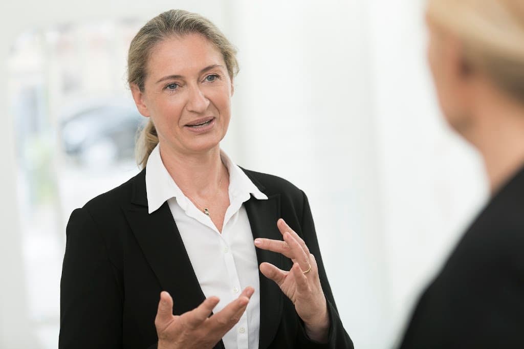 AHS Rechtsanwälte — 1